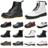2023 Top designer laarzen Patent Leather Doc Martens Men Dames Winter Snow Booties Classic Color Leather Oxford Bottom Ankle schoenen Maat 35-45