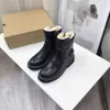 Bottes courtes de la plus haute qualité de Designer U pour femmes en automne et en hiver 2023, bottes de neige polyvalentes à semelles épaisses en peluche, bottes Martin antidérapantes chaudes et à la mode