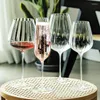 Vinglas Glasskopp Drickware Red Goblet Set Crystal Creative Champagne Luxury Transparent Ripple Hushållsband