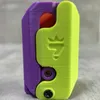감압 장난감 장난감 3D 프린팅 스트레이트 점프 중력 당근 나이프 압도적 인 푸시 카드 작은 장난감 참신한 모양 전환 장난감 미니 모델 키즈 선물 선물 L230823