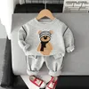 Rompers Spring Autumn Baby Boy Clothes 18 månader Cartoon O Neck Pullover Lång ärm Hoodies Pants Toddler Outfits Girls Clothing Set 230823