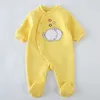 Rompers Baby Cotton Rompers Ubrania Urodzony w długim rękawie unisex bejsies piżama dziewczynka chłopiec chłopiec pod nogami kombinezon kombinezon 230823