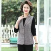 Kvinnors västar 2023 Spring Autumn Korean vintage ärmlös rutig väst mode casual kvinnlig singelbröst Waistcoat rockar toppar x22