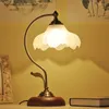 Tischlampen Siuu Vintage Glas Schlafzimmer Krankenbett amerikanische Stil Einfacher Schlafsaalstudie Schreibtisch Dekoration kreative Massivholz Augenlampe