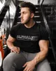 Męskie koszulki muskularna T-shirt Bawełniany kulturystyka okrągłego szyi dla mężczyzn biegających fitness krótkoczestrwałe graficzne koszulki uliczne