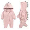 Rompers Spring Kids Tales Född baby Romper Suit Solid Hooded Dino Boys Girls Cotton Babywear 4 Colors 230822