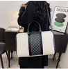 Klasik Tasarımcılar Moda Duffel Bags Lüks Erkekler Kadın Seyahat Çantaları Deri Çanta Büyük Kapasite Houdall Bagajda Taşınıyor Gecelik Haftalık Çantası