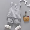 Set di abbigliamento 1-5 anni Neonati maschi Set di abbigliamento per ragazze Bambini Nuovi set estivi Vestiti per ragazzi Moda casual Set di abbigliamento per ragazzo per bambini