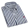 Camicie casual maschile Alta Qualidade Listrado Para Os Homens Abouras Vestido Casual Camisas de Manga compida Colarinho Branco Design 230822