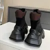 Stivali di design francese della caviglia della caviglia della piattaforma Donne Dimensione dell'arrivo più recente 35-42 Modello 80901