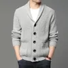 Swetery męskie Wysokokwetka projektant wełny gęsta koreańska koreańska zimowa marka moda moda kablowa kurtka swetra menu men płaszcza męskie odzież 230822