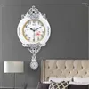 Wandklokken Noordse ontwerp Moderne klok Hangende vintage batterij bediende horloges Woonkamer Stille Hall Relogio de Parede Home Decor