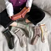 Party Favor 6 couleurs Style coréen nouvelles chaussettes tricotées femmes Plaid mi-tube chaussette automne et hiver chaleur confortable chaussettes de Sport 2 pièces/paire Q515