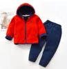 Kleidung Sets Kinderpolar Fleece Hoodie Jacke Autumn Girl Langarmer warmer Jungenanzug 2 10 Jahre alte Jungen Kleidung Pullover Top Hosen 230823