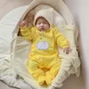 Rompers Baby Cotton Rompers Ubrania Urodzony w długim rękawie unisex bejsies piżama dziewczynka chłopiec chłopiec pod nogami kombinezon kombinezon 230823