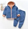 Kleidung Sets Kinderpolar Fleece Hoodie Jacke Autumn Girl Langarmer warmer Jungenanzug 2 10 Jahre alte Jungen Kleidung Pullover Top Hosen 230823