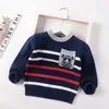 Meninos Pullover Sweater listrado Crianças coreanas Roupas de crianças outono Tops de malha única Meninas de caldo fofas Casas de crianças 230823