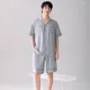 Mäns sömnkläder Summer Silk Satin Short Sleeve Shorts Pyjamas Set Pijamas Hombre Geometric Pattern Pyjamas For Men Pass Homewear