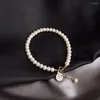 Charmarmband Kadrufi Luxury 8mm Imitation Pearl Lucky Pärledarmband för kvinnor Vintage Ins Chinese Letter Pendant Jewelry Gift