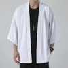 Vêtements ethniques Veste kimono légère pour hommes Sept manches Cardigan ouvert sur le devant Manteau de style japonais Peignoir