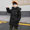 Down Coat 2022 Kinderen Warme kleding Peuter jongenskleding Tiener Down katoen met gewatteerde winterjassen Haped Dikke Dikke Outerwear Kids Parka J230823