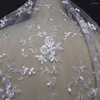 Свадебные вуали настоящие картинки короткая кружевная цветочная вуаль без расчесывания один слой элегантные свадебные аксессуары для невесты