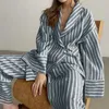 Kvinnors tvåbitar byxor Kaaazi 2023 Casual Suit Stripe Print Långärmning Lace Up Cardigan Turn-Down Collar Top Women Set Loose