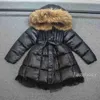 Down Coat Baby Girls Jacket Winter Long Cotton Peded Parka -jurk Peuter Shinny Hooded Down Coat Kerstkostuums voor snowuit TZ346 J230823