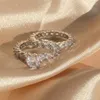 Anelli di nozze Uilz Ring di fidanzamento della principessa bianca Set per donne Shinny Round Zircone Jewelry