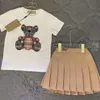 Luxury Designer Clothing Set Kids T Shirt Kjol Fashion Classic Brand Summer Toddler Girls Outfits Set Short Sleeve Shirt Cotton Tracksuit