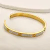 Gold Plated Diamond Designer Bangle Classic Engagement Wedding Travel Love Gifts SMEEXKE Högkvalitativt rostfritt stålarmband bleknar inte