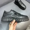 Men's brand-name casual shoes increase, leather fashion shoes increase in black and white Original box delivery.