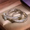 Anelli di nozze Europeo-Americano Gioielli Coppia a 2 pezzi Zircon Super Flash Set Ring Ins-Selling Women's Engagement