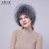 Beanie/Skull Caps Dames Natural Fur Real Fur Beanie Hat Russia Winter Dikke en warme mode gebreide zilveren bont dames hoed 230822