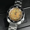 腕時計スチールデイブSD1974メンズオートマチックメカニカルウォッチイエローダイヤルブラックセラミックベゼルNH35 200m防水ラミナスダイビングウォッチ