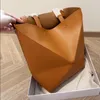 Brown The Brown Bag Bag Bag Bag Luxurys حقائب اليد الكتف كيس دلو حقيبة كروسة حقيبة شاطئ حقيبة سرج مصمم حقيبة نساء