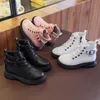 Stivali Autunno Inverno Nuovi Stivali da ragazza Bambini Stivali Martin per ragazzi Casual Scarpe da ginnastica calde in pelle per la scuola Scarpe da neve per bambini Stivali da moto L0824