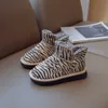 Stövlar Barnmode Simple Mångsidig Casual Korean Leopard Prints Boy's Snow Boots Winter Warm Girl's Short Boots 2023 New Korean L0824