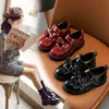 أحذية مسطحة للأطفال أحذية مدرسة للبنات أحذية جلدية أزياء سوداء ناعمة الأميرة أحذية الطلاب أحذية الأداء في الحرم الجامعي الحجم 27-38 L0824