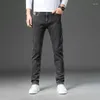 Heren jeans mannen 2023 herfst aankomst casual broek slanke rechte hoge taille ademen vrij denim broek mannelijk