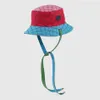 Luxurys Womens Multolour Reversible Canvas Bucket Hat Fashion Designers Caps Caps Hats Men Summer Fisitided Fisherman Beach Bonnet Sun C246W