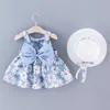 Flickans klänningar 2st babyflickor ärmlöst tusensköna tryck tillbaka Big Bow Decor Beach Dress Hat Set Kids Summer Clothes R230824