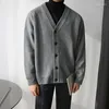 Herentruien 2023 Autumn Sweater Cardigan Single Breasted vaste kleur Gebreide mannen Causale truijas Mens Knitwear B131