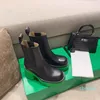 Monolito de cuero blanco Bolsa de nailon Tobillo Botas de combate Plataforma Cuñas con cordones Punta redonda Tacones en bloque Botines planos