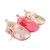 Premiers marcheurs bébé filles chaussures née fille princesse dentelle fleurs PU cuir enfant en bas âge anti-dérapant