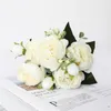花瓶30cmローズホワイトペーニー人工花花束5大きな頭と4つの芽の偽の花のための偽の花屋内230824
