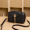 Kvällspåsar japansk blommig kamera stil kvinnors axelväska mode lätta sommar crossbody bols för college lady girl cb3-13700