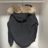 남성 다운 재킷 겨울 차가운 코트 파카 겉옷 보호 방풍 방풍 패션 털고 따뜻한 코트 모피를 유지하는 Comcomber Bomber Jackets 모피 칼라 크리스마스
