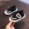 Spor ayakkabı çocuklarının sıradan ayakkabıları kızlar bebek toddler yumuşak sole erkek nefes alabilen mesh spor boyutu 16 27 kaymaz çocuk ayakkabı 230823