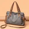 Avondtassen Merken Zacht lederen handtassen voor dames Vintage schoudertas Luxe designer dames portemonnee met grote capaciteit Sac A Main 230824